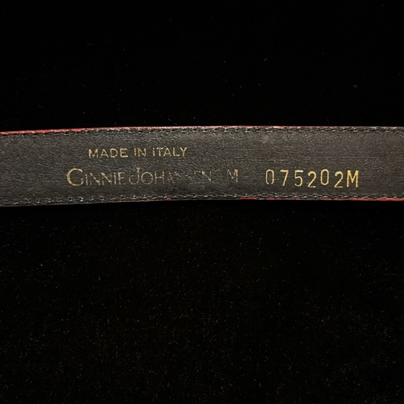 Ginnie Johansen Red Leather Belt - Picture 5 of 6